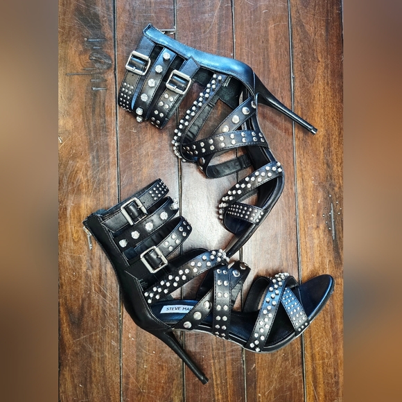 Steve Madden Shoes - Steve Madden Black Heels with Studded Detailing